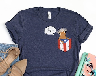Cute Pocket Coqui Pava Straw Hat Unisex Shirt | Puerto Rico Coqui | Coqui T-shirt | Funny Puerto Rico tshirt | Coqui gift |Puerto Rico Flag
