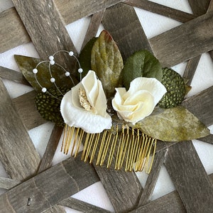 Bridal Flower hair comb, Floral hair comb, Greenery hair comb , boho flower comb, flower hair piece , Ivory flower comb , fall bridal hair