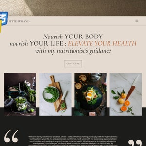 Może przedstawiać: Strona główna witryny internetowej dietetyka, z tekstem "Odżywiaj swoje ciało, odżywiaj swoje życie: Podnieś swoje zdrowie z pomocą mojego dietetyka". Witryna ma minimalistyczny design z jasnobeżowym tłem i obrazami jedzenia.