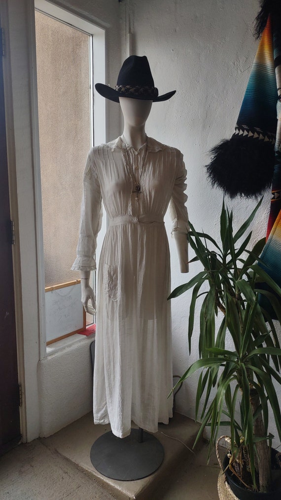 Vintage Handmade 1800s Cotton Prairie Dress - image 1