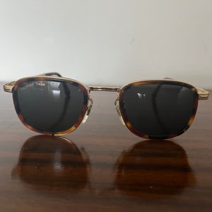 Vintage Factory team sunglasses made in Italy, tortoise frame and plastic glasses, unisex glasses