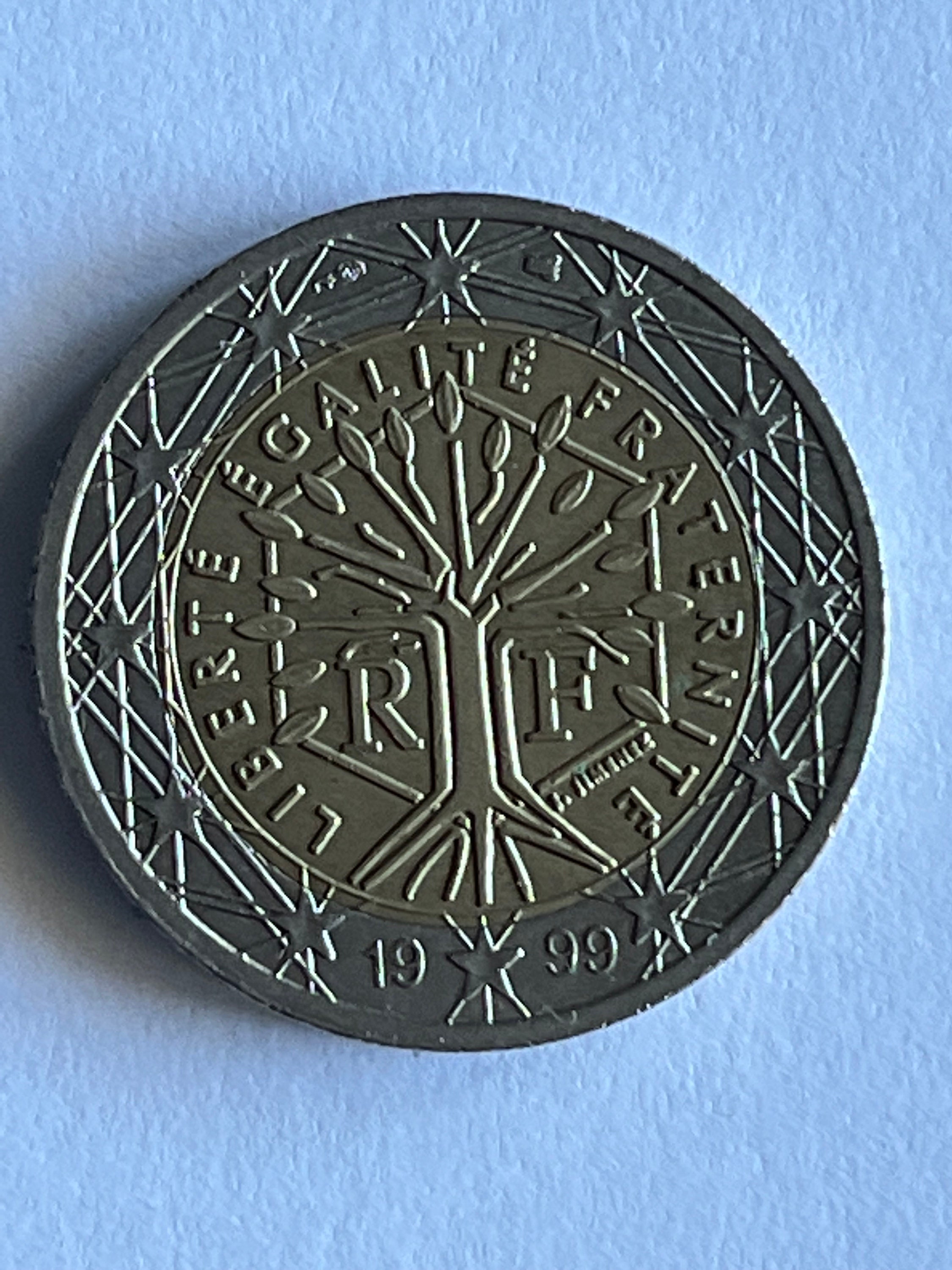Piece De 2 Euros Arbre De Vie