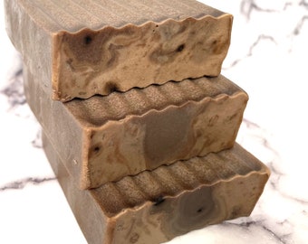 African Black Soap Bar with Manuka Honey for Sensitive Skin