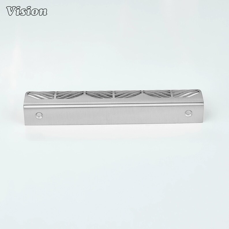 Plain Silver brass cabinet handle with patterned cutwork for kitchens
