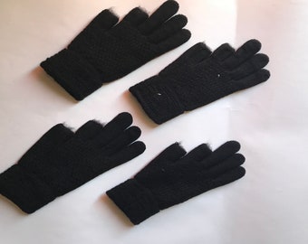 2 pair two finger gloves for iPhone and touch screens, soft and warm