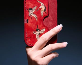 Personalized Leather Card Holder, Slim Wallet for Men, Hand Painted Crane Wallet, Anniversary Gift for Husband, Minimalist Leather Wallet