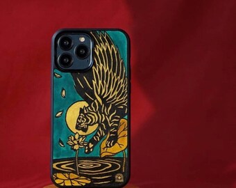 IPhone 12 ケース: ブラック PUレザーに虎の刺繍 - Etsy 日本