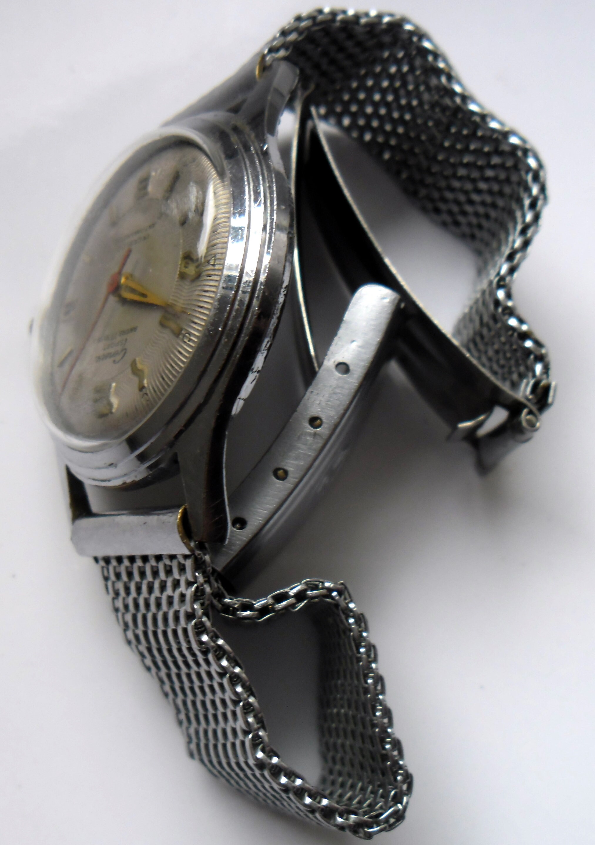 Montre Homme Geneva Sport - Mouvement 17 Rubis - 35 Mm - Occasion Révisée