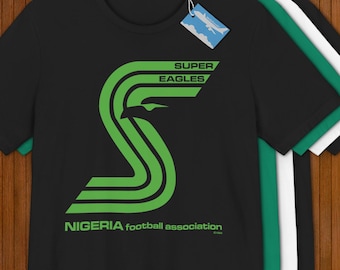 ナイジェリア代表サッカーチーム「スーパーイーグルス」のシャツ！レトロでヴィンテージなナイジェリア代表ワールドカップ＆アフリカネイションズカップサッカーTシャツ！