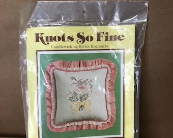 Leisure Arts/ Knots So Fine/ Candlewicking Kit/ Ribbon Bouquet