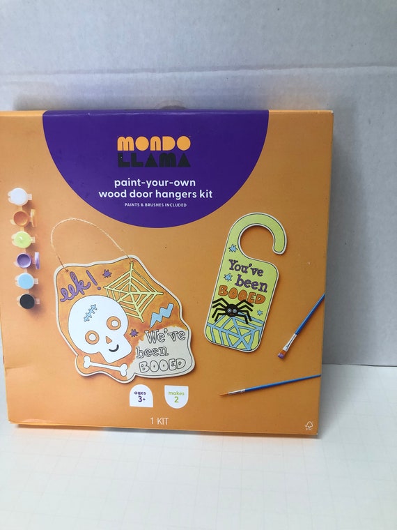 Paint Your Own Wood Door Hangers Kit with Paints - Mondo Llama