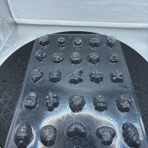 ROCOWO/R371/ Assorted Shape Candy Molds