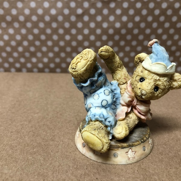 Grandma's Attic/ "Bumblebeary"/ TT108/ Bear dressed as clown figurine