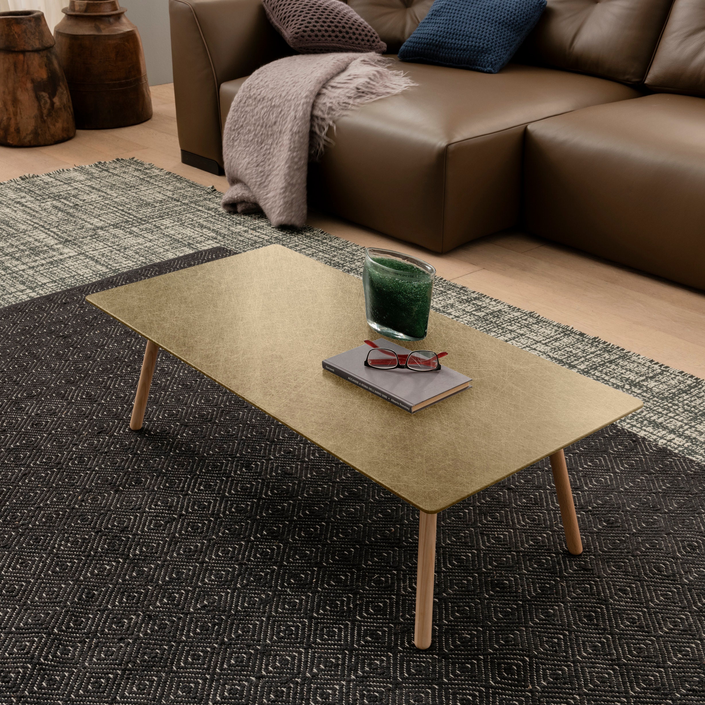 Table Basse Rustique en Bois de Feuille Vintage Or