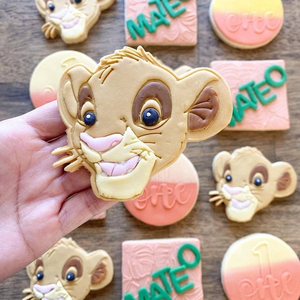 Combinación personalizada de sellos y cortadores impresos en 3D / Galletas / Cupcakes / Cortador de galletas Simba / Sello de galletas Simba / Cortador de galletas Rey León