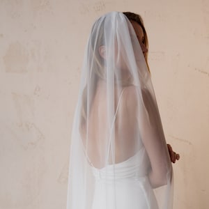 Simple wedding veil, one layer wedding veil, wedding veil with a train zdjęcie 1