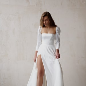 Square neck wedding dress with long sleeves, off-the-shoulder wedding dress, long train wedding dress, romantic wedding dress | Rosaline