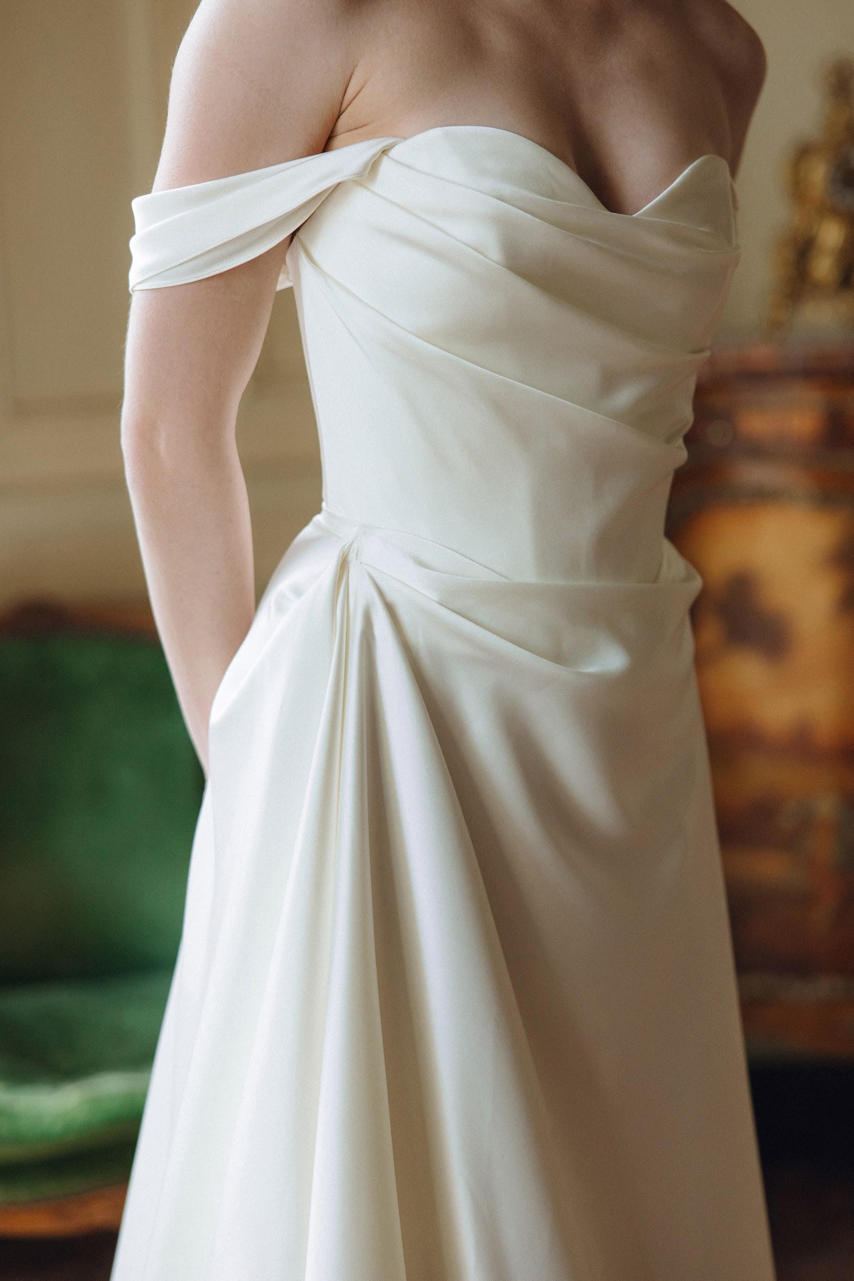 chinese dress ladies Vivienne Westwood Nova Cocotte Luxury Wedding Gown – Rachel Scott Couture main image 0