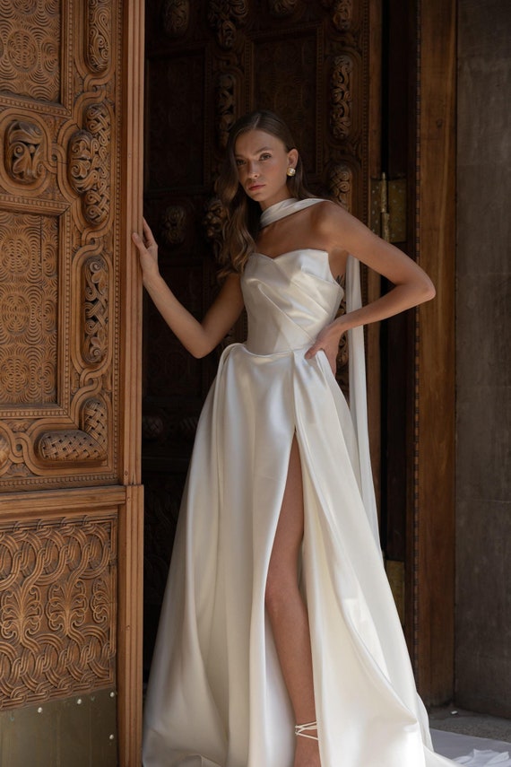 Buy Low Waist Wedding Dress, Vintage Wedding Dress, A-line off Shoulder Wedding Dress, Victorian Wedding Dress| Olivia Online in India - Etsy Buy Low Waist Wedding Dress, Vintage Wedding Dress, A-line off Shoulder Wedding Dress, Victorian Wedding Dress| Olivia Online in India - Etsy