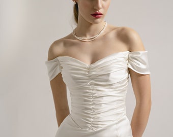 Vintage wedding dress, bridal set, vintage bridal set with sleeve, low waist corset, bridal skirt | Cassandra