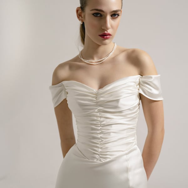 Vintage wedding dress, bridal set, vintage bridal set with sleeve, low waist corset, bridal skirt | Cassandra