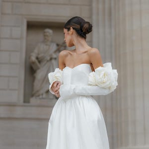 Satin wedding dress wedding dress with sleeves, victorian dress with flower sleeves, low waist wedding dress | Clarissa+ sleeves Suzy
