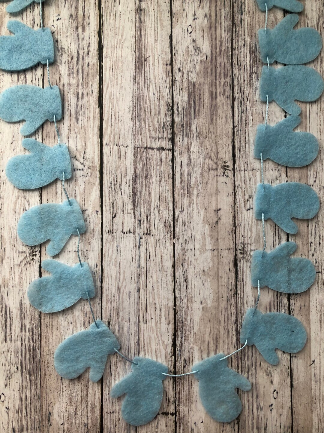 Winter Felt Mitten Garland, Holiday Garland, Holiday Decor, Christmas