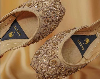 Anchal Gold Bridal Khussa - Gold Punjabi Juttis - Handmade Raw Silk shoes - Velvet lining - Wedding & Party Footwear