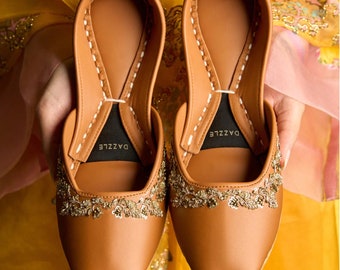 Embroidered Faux Leather Juttis, Square Toe Ballet Flats