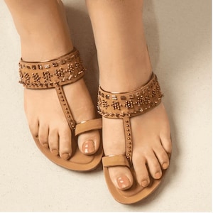 Women chappal store