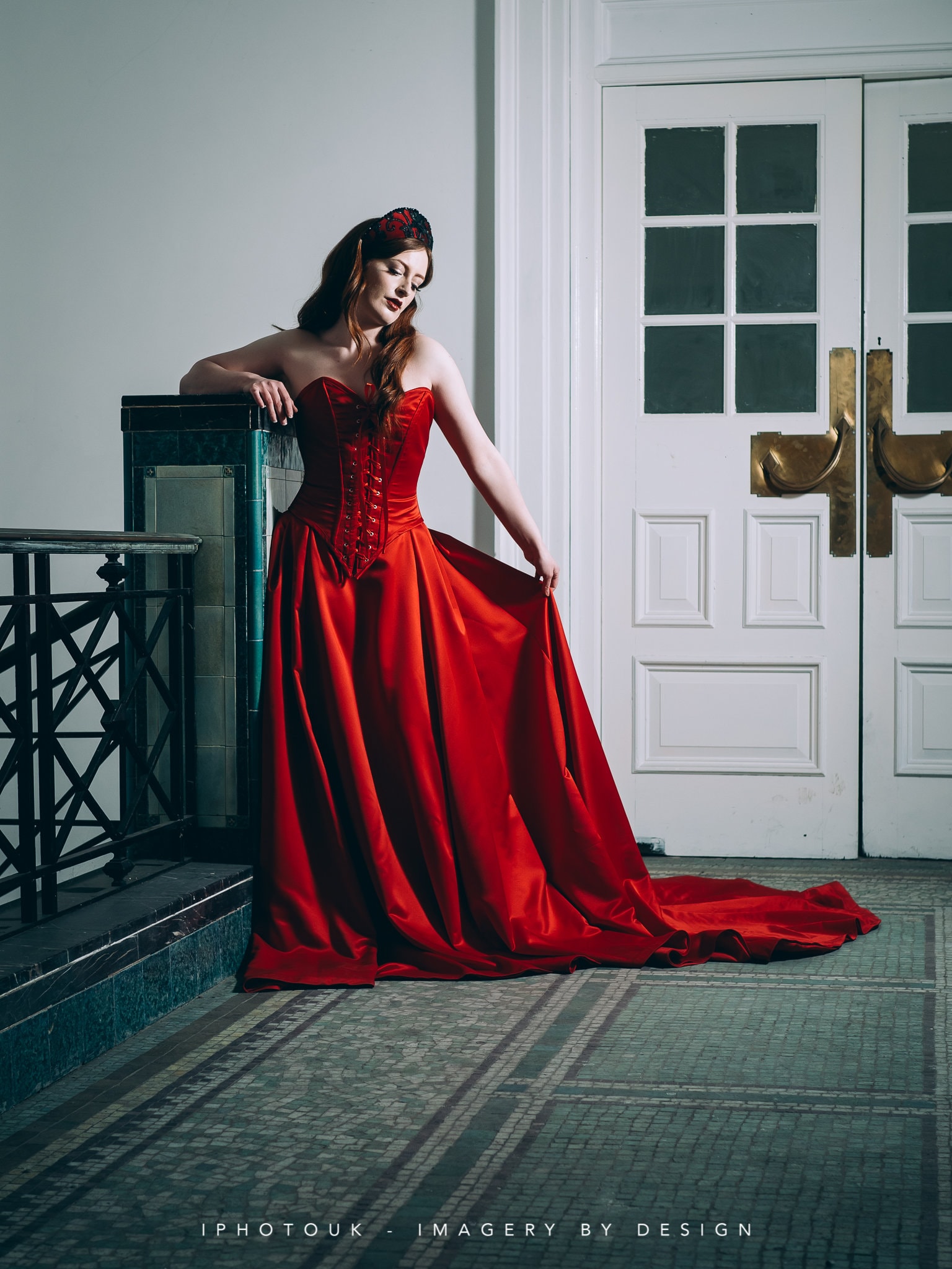 red corset wedding dress A-line Red Lace Empire Waist Prom Dresses Spaghetti Straps Corset Back Green / Custom Size