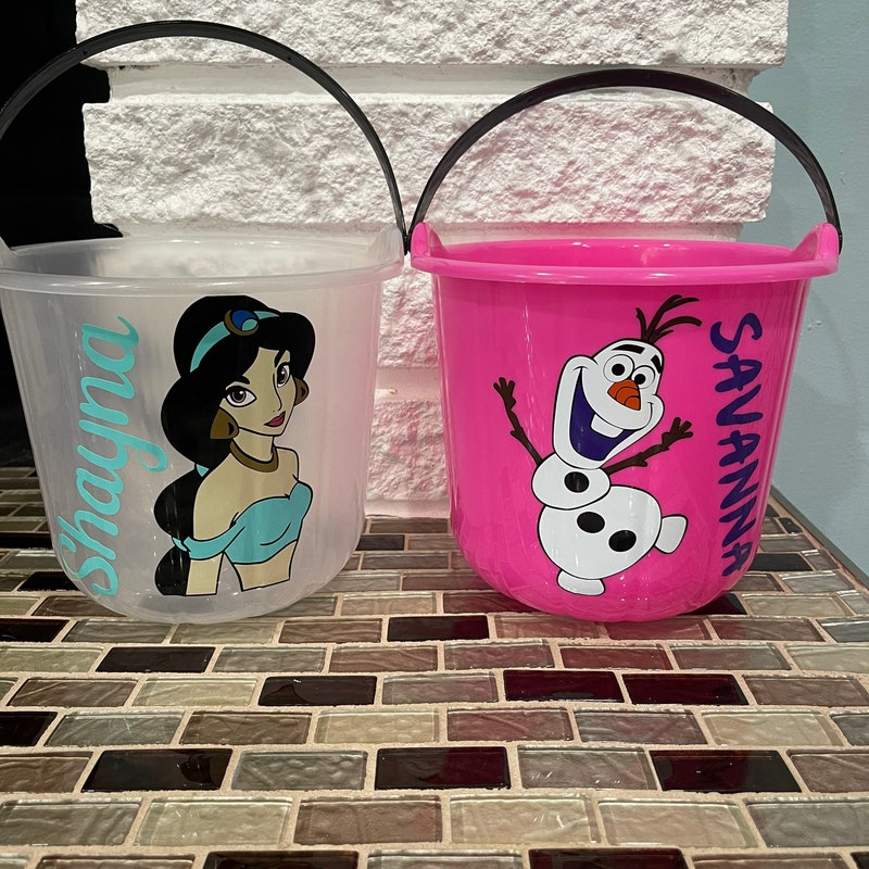 Character Candy Buckets - Etsy