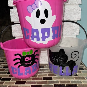 Girls Personalized Halloween Bucket