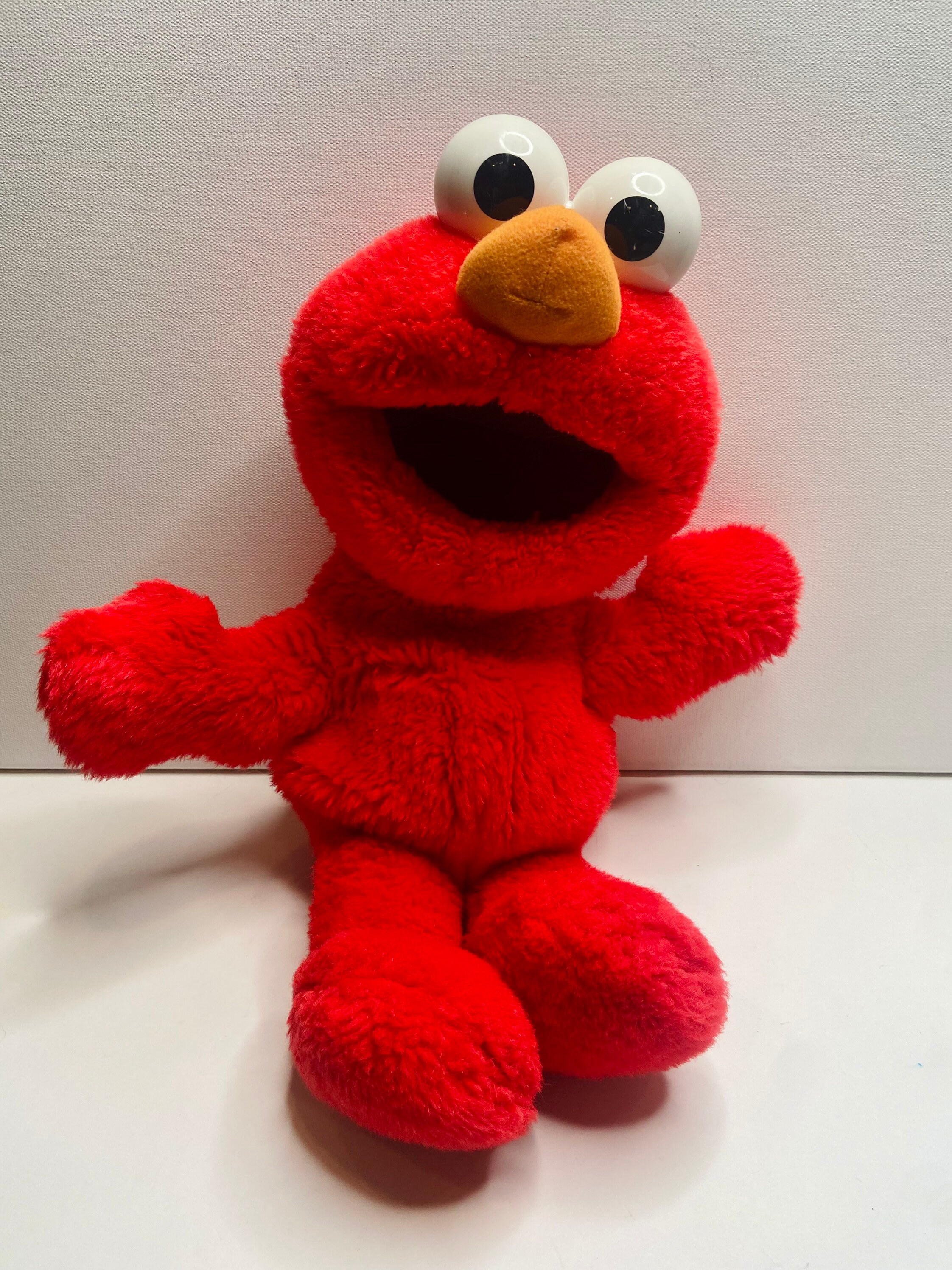 Authentic Tickle Me Elmo 1996 great condition Etsy