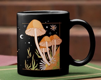 Czarny kubek z grzybem czarownicy, kubek z grzybem niebiańskim, prezent Cottagecore, kubek z leśnymi grzybami magicznymi, dekoracja z grzybami, prezent z grzybami