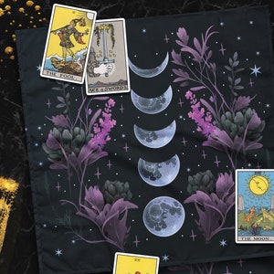 Moon Phases Floral Botanical Altar Cloth, Oracle Dark Academia Pagan Table Cloth for Spread Tarot Reading, Divination Witchy Wiccan Cloth