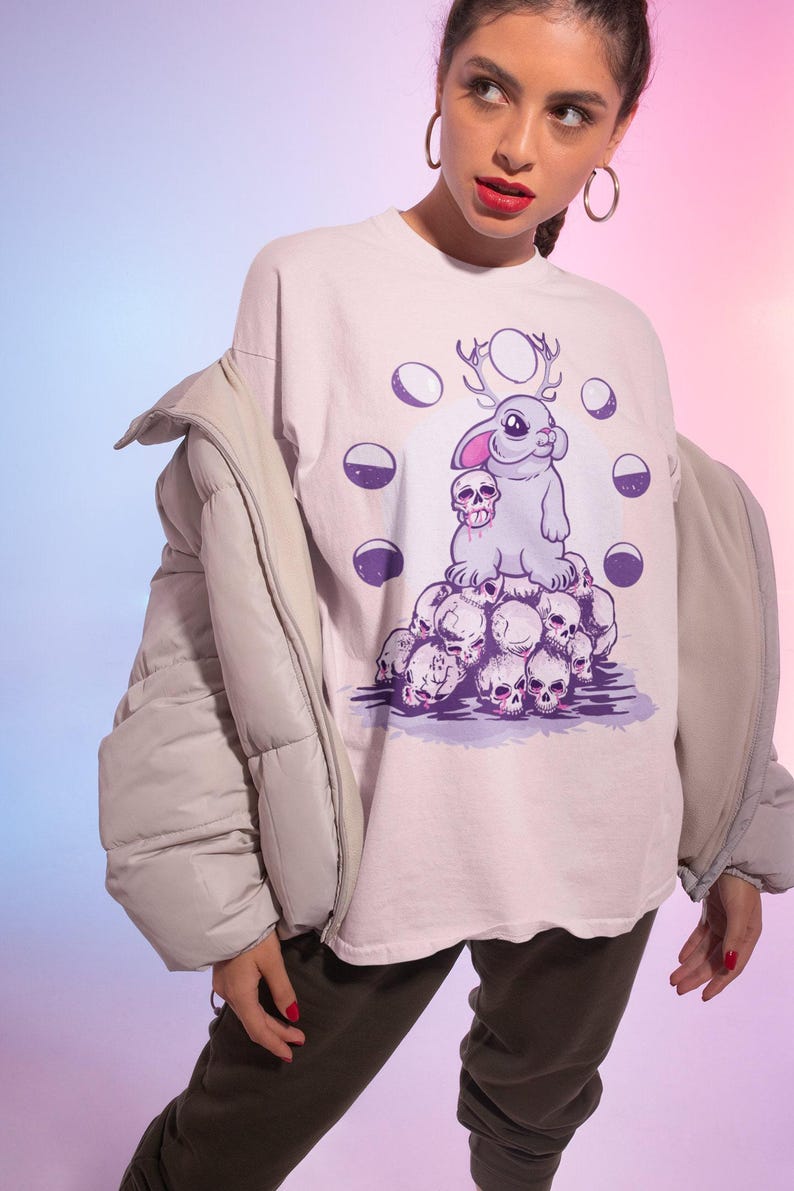 Jackalope Pastel Goth Shirt, Pastel Goth Clothing, Harajuku Shirt, Jackalope Shirt, Cryptid Shirt, Kawaii Goth, Creepy Cute Shirt immagine 3