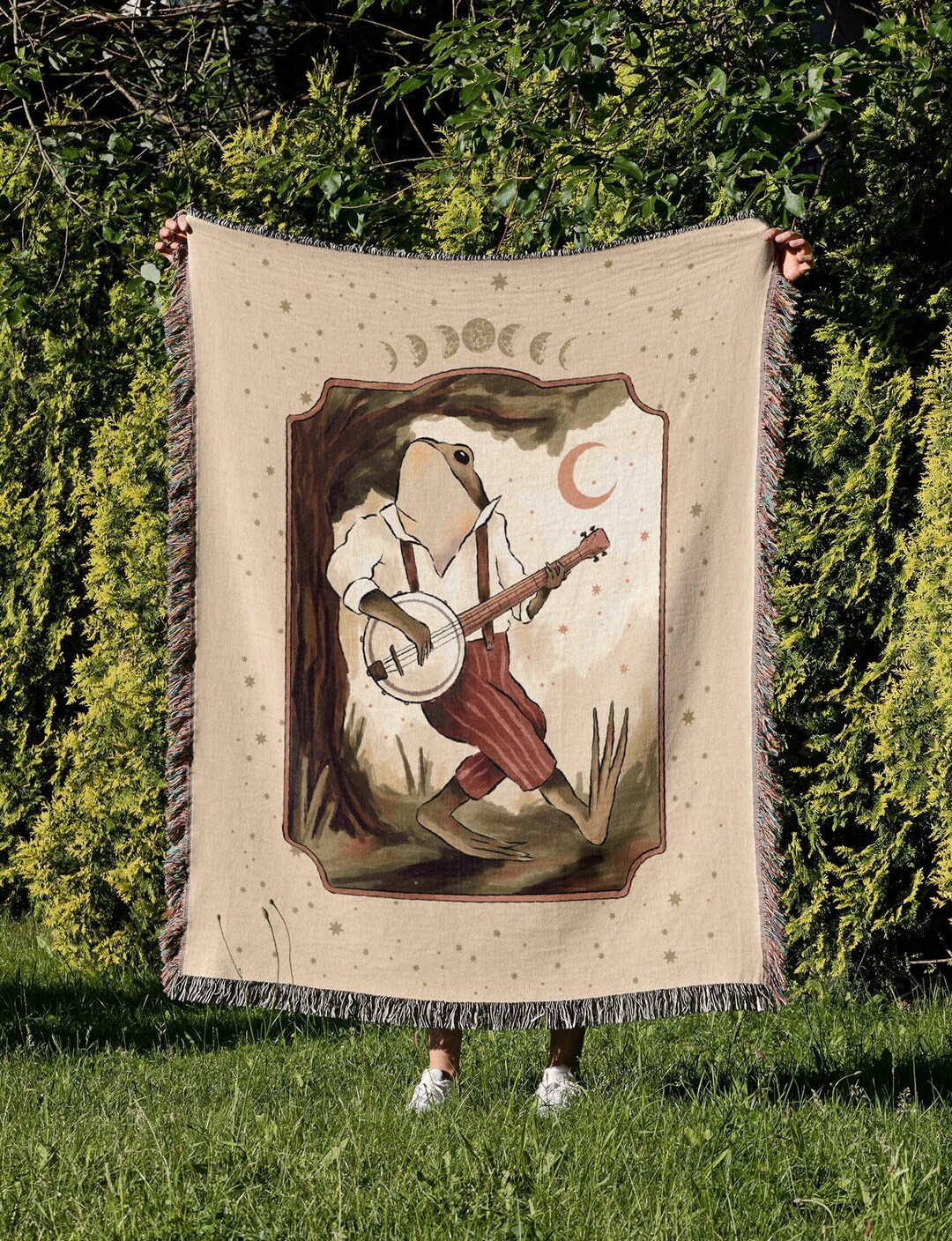 Banjo Frog Woven Blanket, Frog Playing Banjo in the Moonlight Cotton Throw Blanket, Folklore