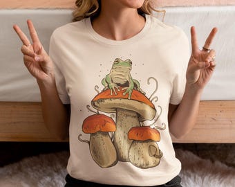 Frog with Mushroom Shirt, Cottagecore Clothing, Forest Fairycore Goblincore Shirt, Frog Shirt, Fantasy Shirt, Frog Shirt, Mushrooms Shirt