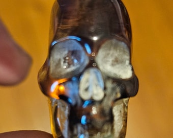 Mexican Polished Amber Skull AAA Quality 8 Grams