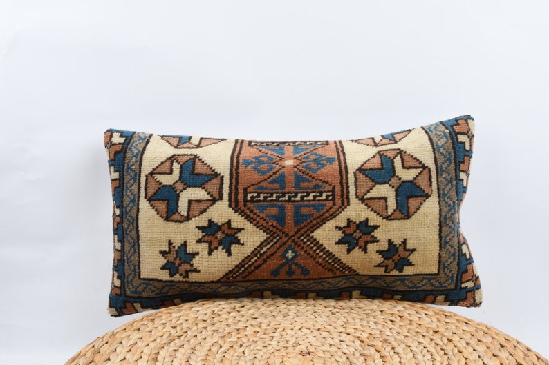 Turkish Carpet Pillow Vintage Kilim Pillow Decorative Pillow Home Decor Cushion Cover Ethnic Kilim Pillow 12x24 Kilim Pillow Pillow