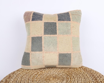 Bohemian Kilim Pillow Cover: Vintage Turkish Wool, 16x16