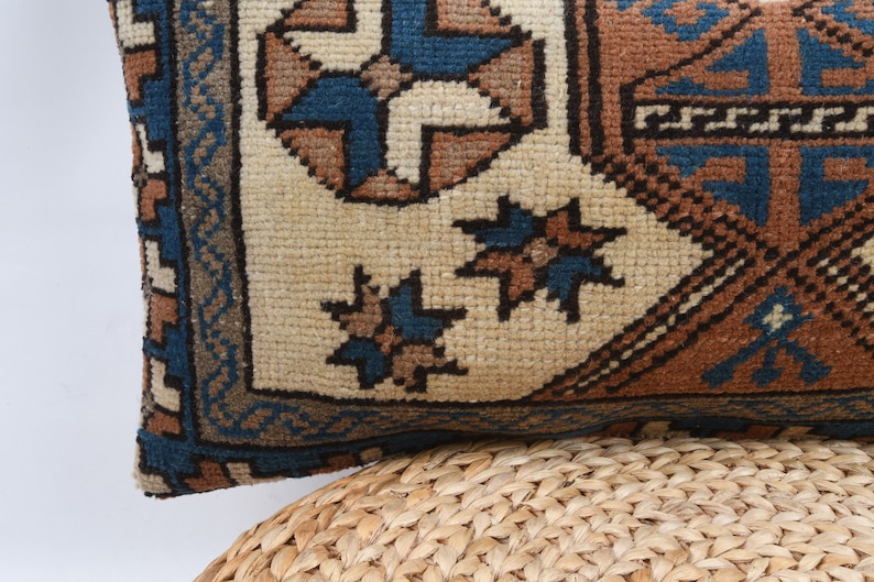 Turkish Carpet Pillow Vintage Kilim Pillow Decorative Pillow Home Decor Cushion Cover Ethnic Kilim Pillow 12x24 Kilim Pillow Pillow