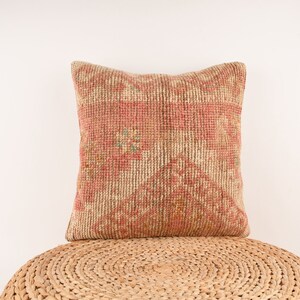 Decorative Throw Pillow, 18x18 Pillow Cover, Turkish Carpet Pillow, Home Decor, Bohemian Kilim Pillow, Sofa Pillow, Kilim Cushion Cover