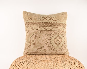 kilim pillow,20x20,vintage pillow,bohemian pillow,home living,home decor,decorative pillow,handwoven pillow,throw pillow,accent pillow