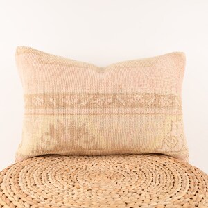 Turkish Carpet Pillow, Decorative Pillow, Kilim Lumbar, Home Decor, Bohemian Kilim Pillow, Tribal Couch Pillow, Cushion Cover, Sofa Pillow