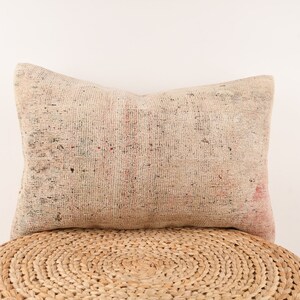 Ethnic Kilim Pillow, Turkish Carpet Pillow, 16x24 Kilim Pillow, Kilim Lumbar, Boho Pillow, Home Decor, Kilim Cushion Cover, Sofa Pillow