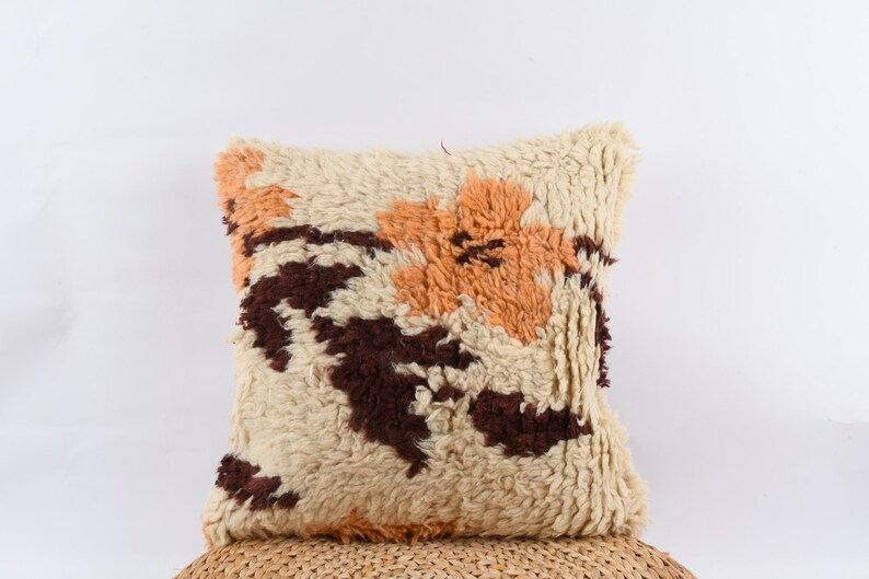 T\u00fcl\u00fc Pillow Textured Pillow 20x20 Kilim Pillow Kilim Cushion Cover Turkish Carpet Pillow Handwoven Decorative Pillow Livingroom Decor
