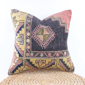 Anatolian Turkish Kilim Pillow, 20x20 Pillow Case, Decorative Pillow, Carpet Pillow, Boho Decor, Kilim Cushion Cover, Turkey Pillow