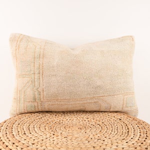 Handmade Turkish Kilim Pillow, 16x24 Pillow Cover, Bohemian Kilim Pillow, Kilim Lumbar, Home Decor, Turkey Pillow, Livingroom Decor, Pillow